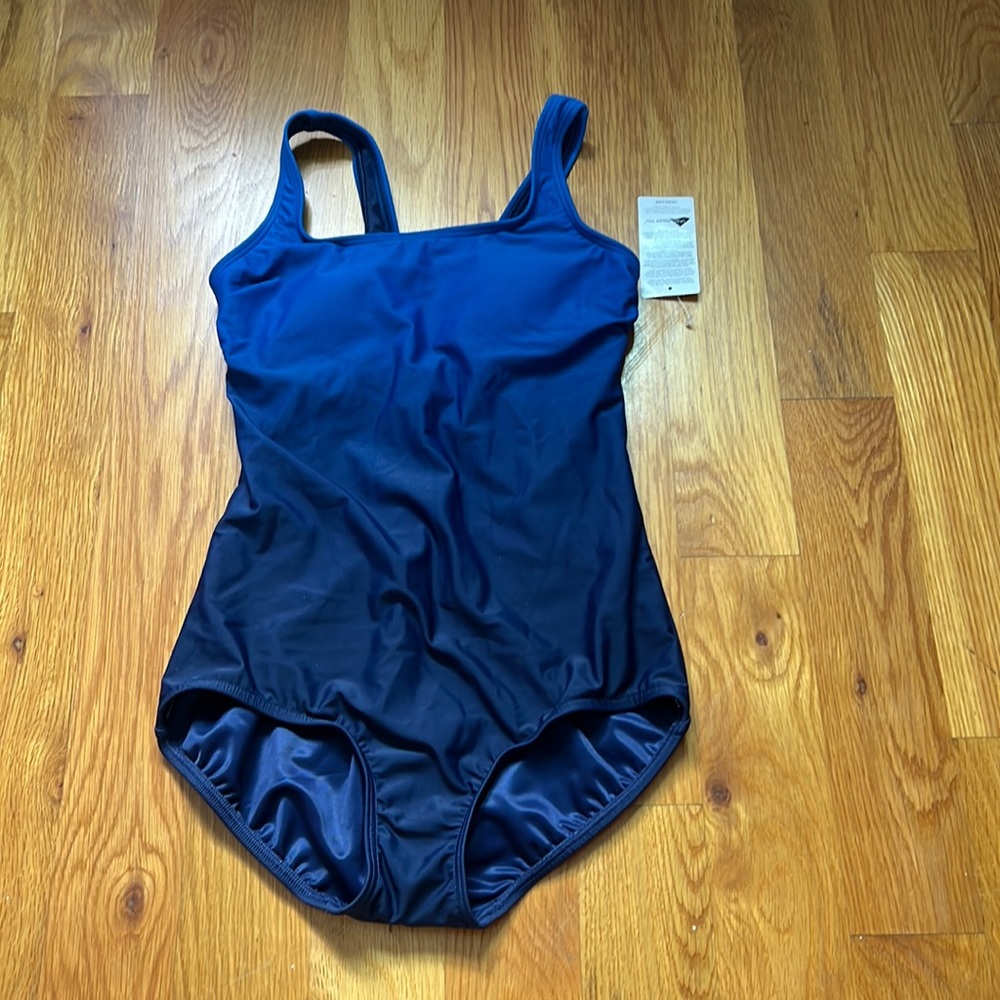 Lands end bathing suit size 4